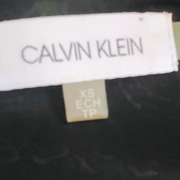 Colorful Patchwork Blouse - Picture 3 of 11